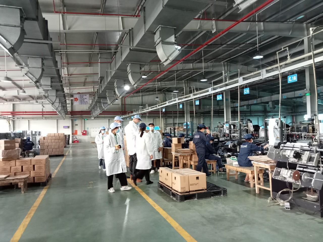 Leepak Professional Experienced Team Image Header Leepak Professional Experienced Team Image Header