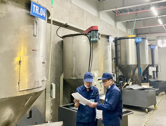 Leepak Image Leepak Image