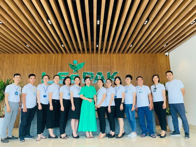 Leepak Image Leepak Image